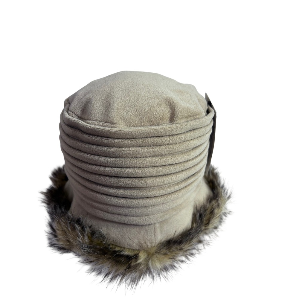 Isotoner Cloche Hat OS Tan Faux Fur Trim Stretch Fleece Ruched Women